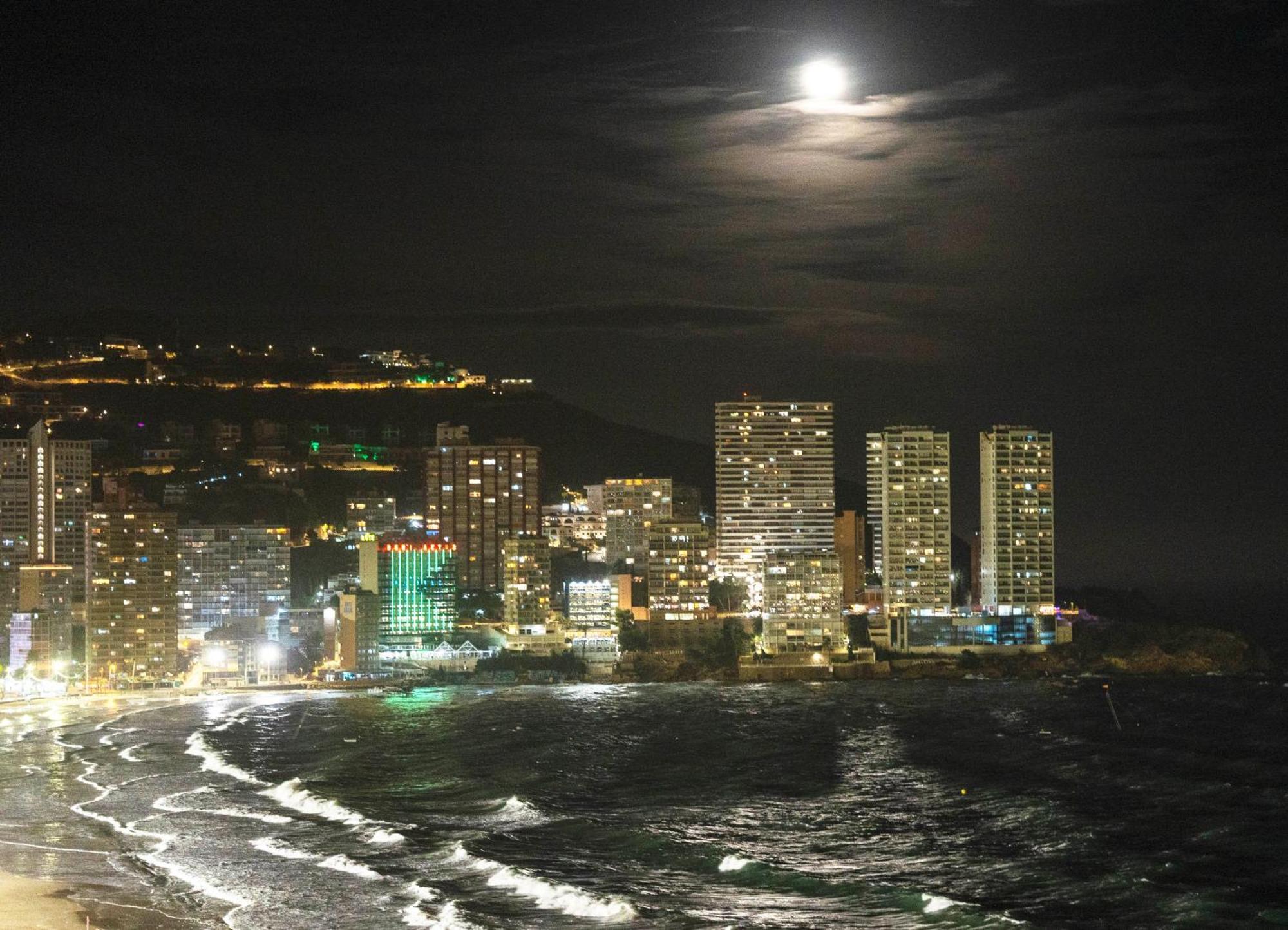 Las Palmeras 15D Daire Benidorm Dış mekan fotoğraf